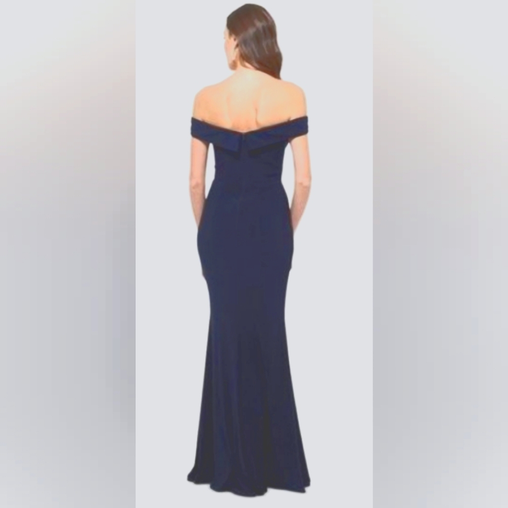 Xscape Navy sheath long dress #1591x off the shoulder structured V-neck sz 6 - Picture 7 of 14